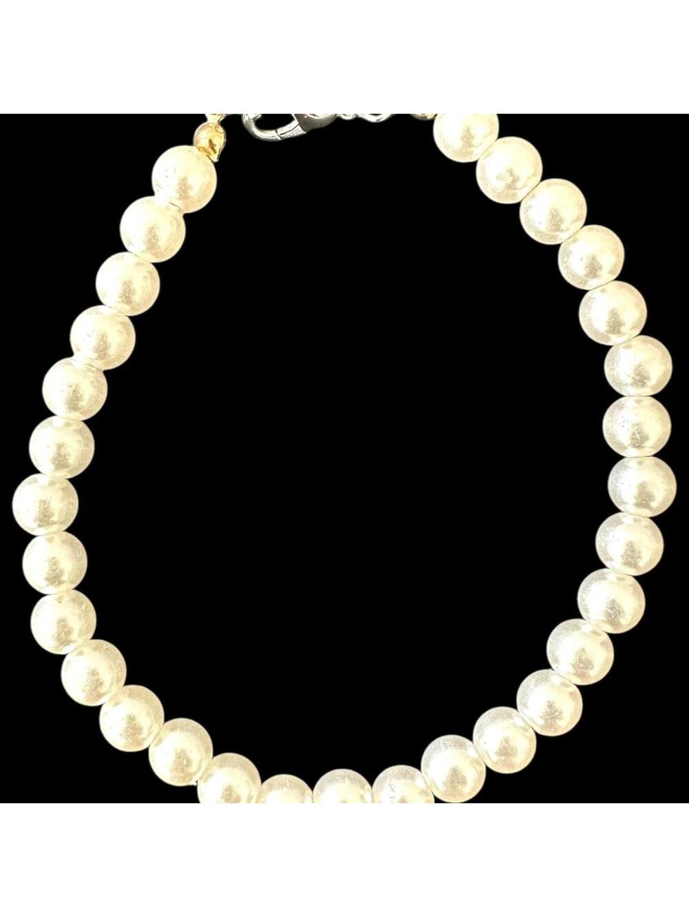 Elegant Pearl Bead Bracelet Classic Vintage Style